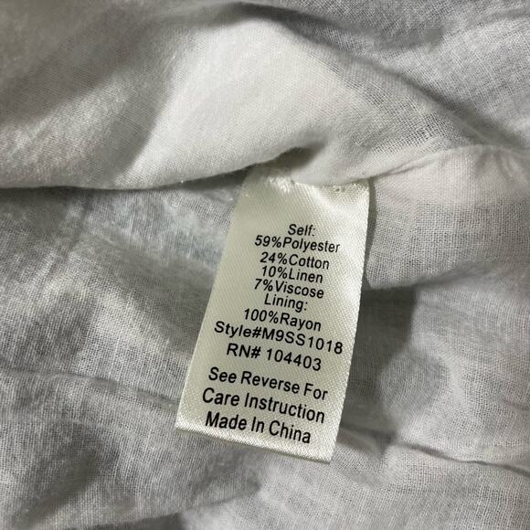 Day To Day Blu Pepper Blue Striped Button Front Skirt - Size Medium - Scalloped - Picture 5 of 7